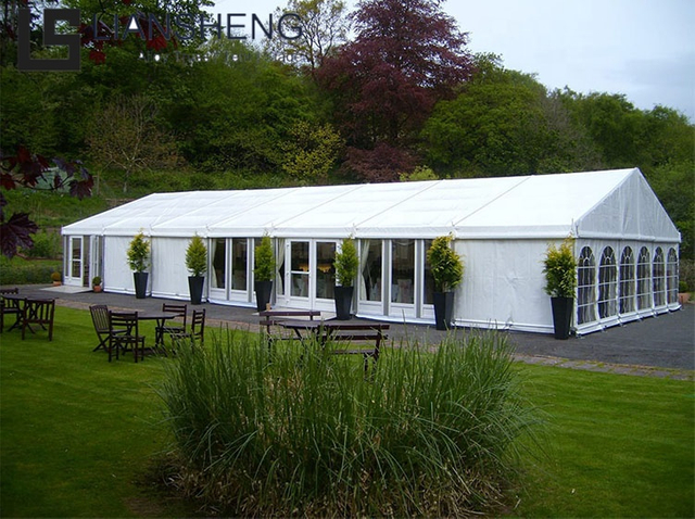 व्यवसाय के लिए उच्च गुणवत्ता वाला आउटडोर इवेंट टेंट एल्युमीनियम मिश्र धातु फ्रेम ट्रेड शो टेंट एबीएस वॉल कस्टम टेंट