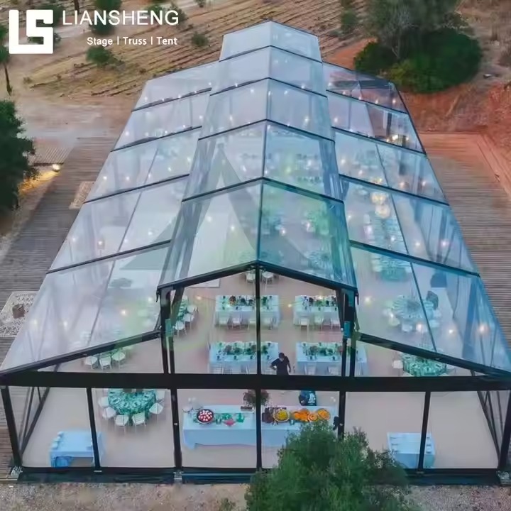 नया आगमन ब्लैक फ्रेम वेडिंग टेंट एट्रियम इवेंट वेन्यू स्ट्रक्चर मार्की ग्लास वॉल स्ट्रक्चर के साथ पार्टियों के आयोजनों के लिए टेंट