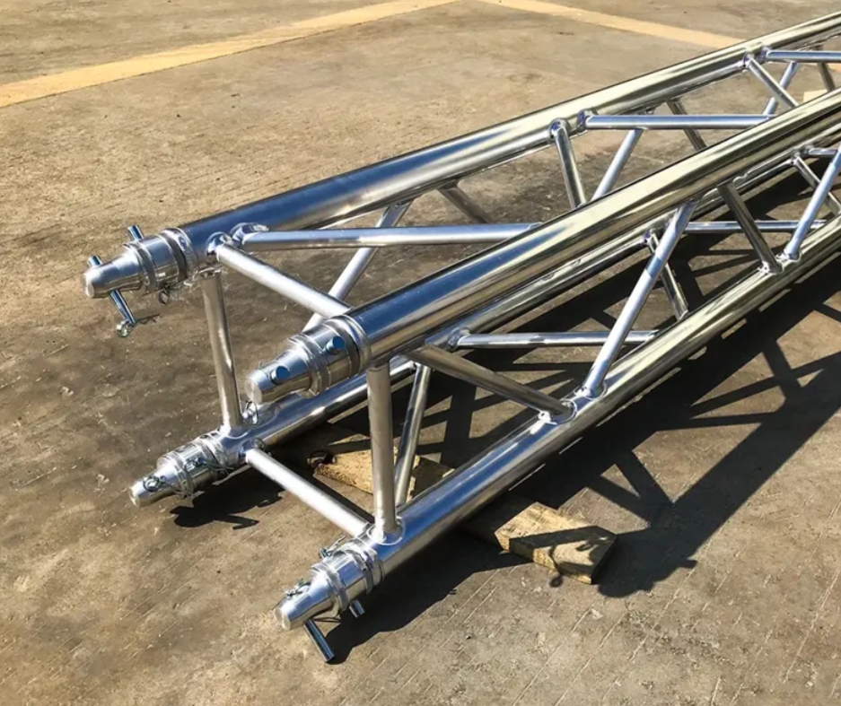 थोक सस्ते एल्यूमीनियम मिश्र धातु स्पिगोट स्क्रू मॉड्यूलर ट्रस 300 * 300 मिमी, 400 * 400 मिमी, 400 * 600 मिमी, 520 * 760 मिमी