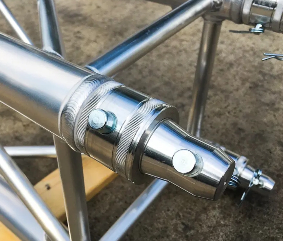 थोक सस्ते एल्यूमीनियम मिश्र धातु स्पिगोट स्क्रू मॉड्यूलर ट्रस 300 * 300 मिमी, 400 * 400 मिमी, 400 * 600 मिमी, 520 * 760 मिमी