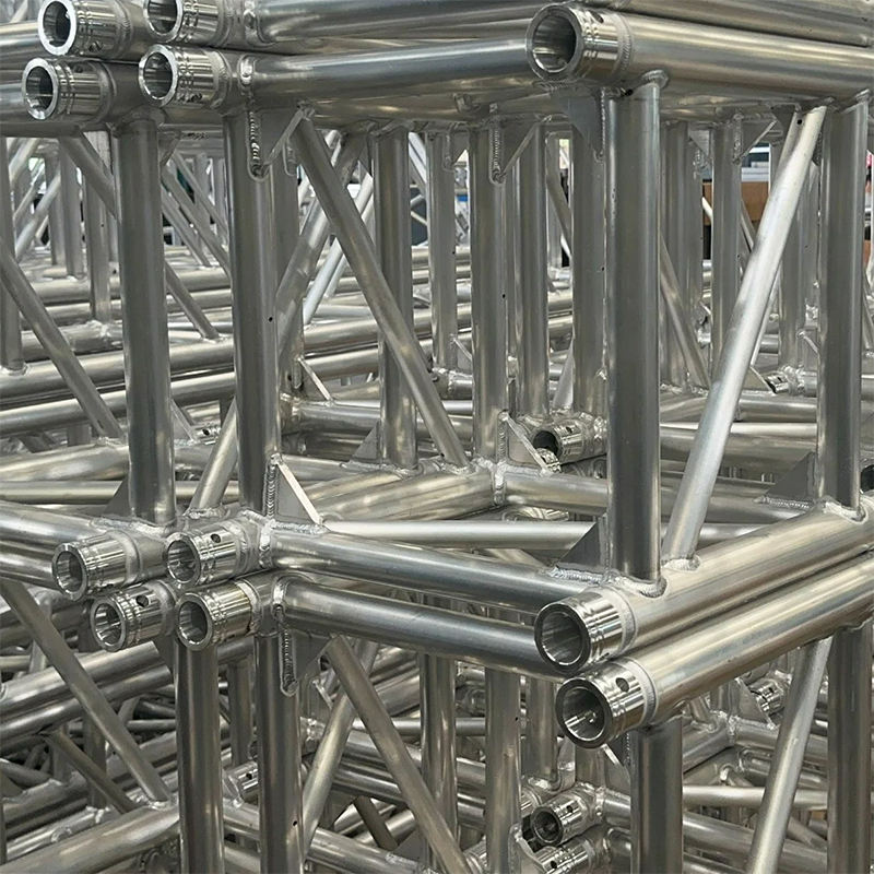 आउटडोर शो कॉन्सर्ट एल्यूमिनियम स्टेज ट्रस 20 एक्स 20 स्टैंड अलोन फ्रेम स्ट्रक्चर प्लेटफार्म कॉन्सर्ट ट्रस