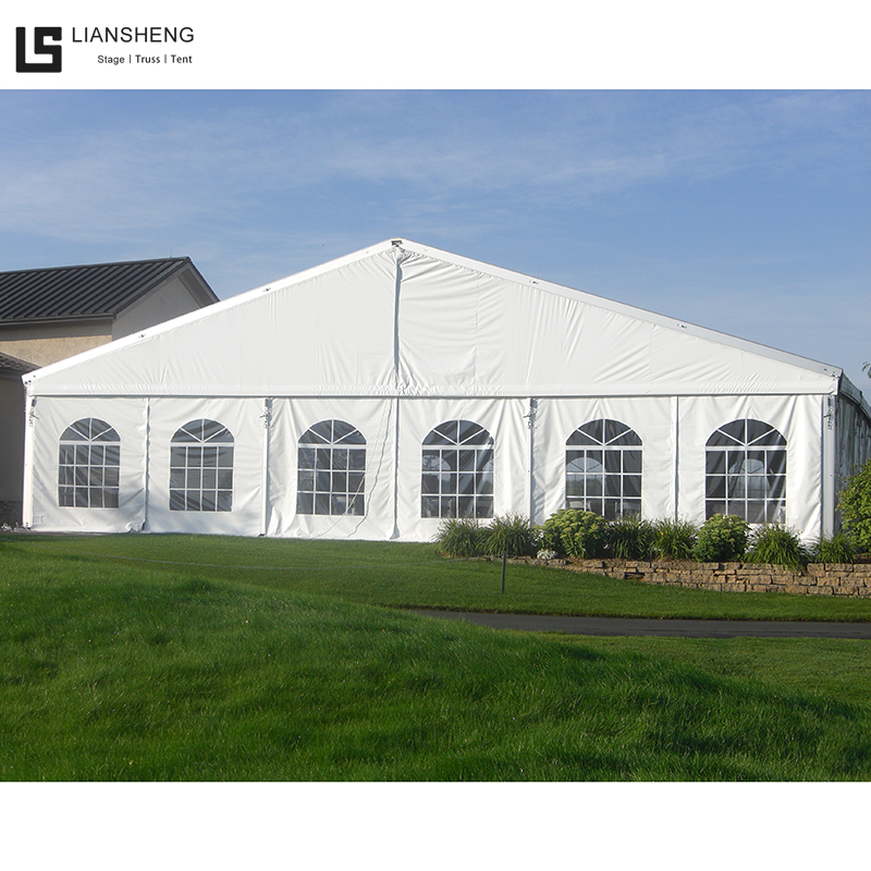 लक्जरी विंडप्रूफ टेंट वाटरप्रूफ पीवीसी कैनोपी बास्केटबॉल कोर्ट टेंट एल्यूमिनियम फ्रेम स्थायी संरचना स्पोर्ट्स टेंट