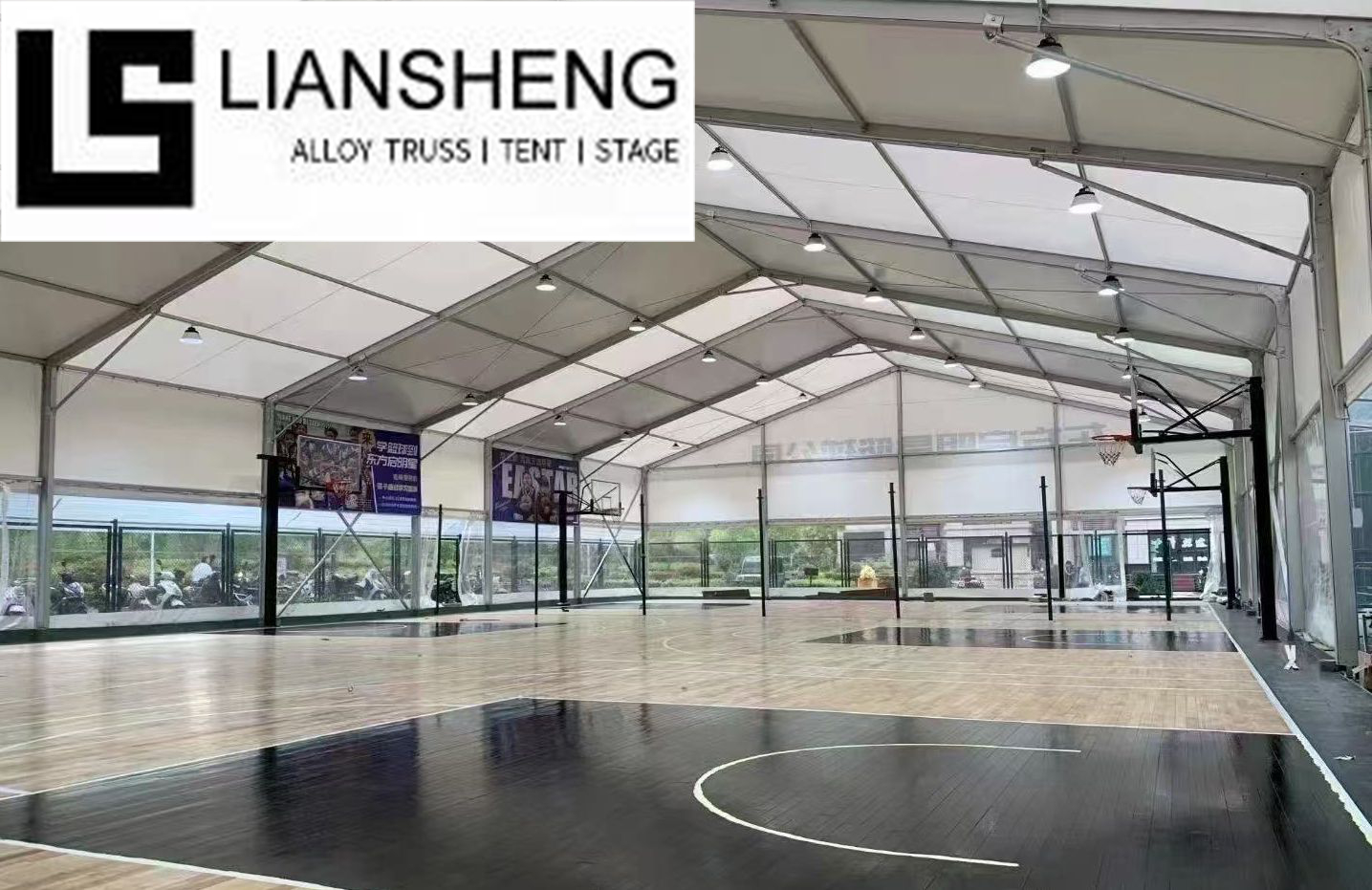 सुपर-बड़े स्पोर्ट्स इवेंट टेंट, आसानी से स्थापित और चलने योग्य, उच्च अनुकूलन विकल्पों के साथ, विभिन्न गतिविधियों के लिए उपयुक्त