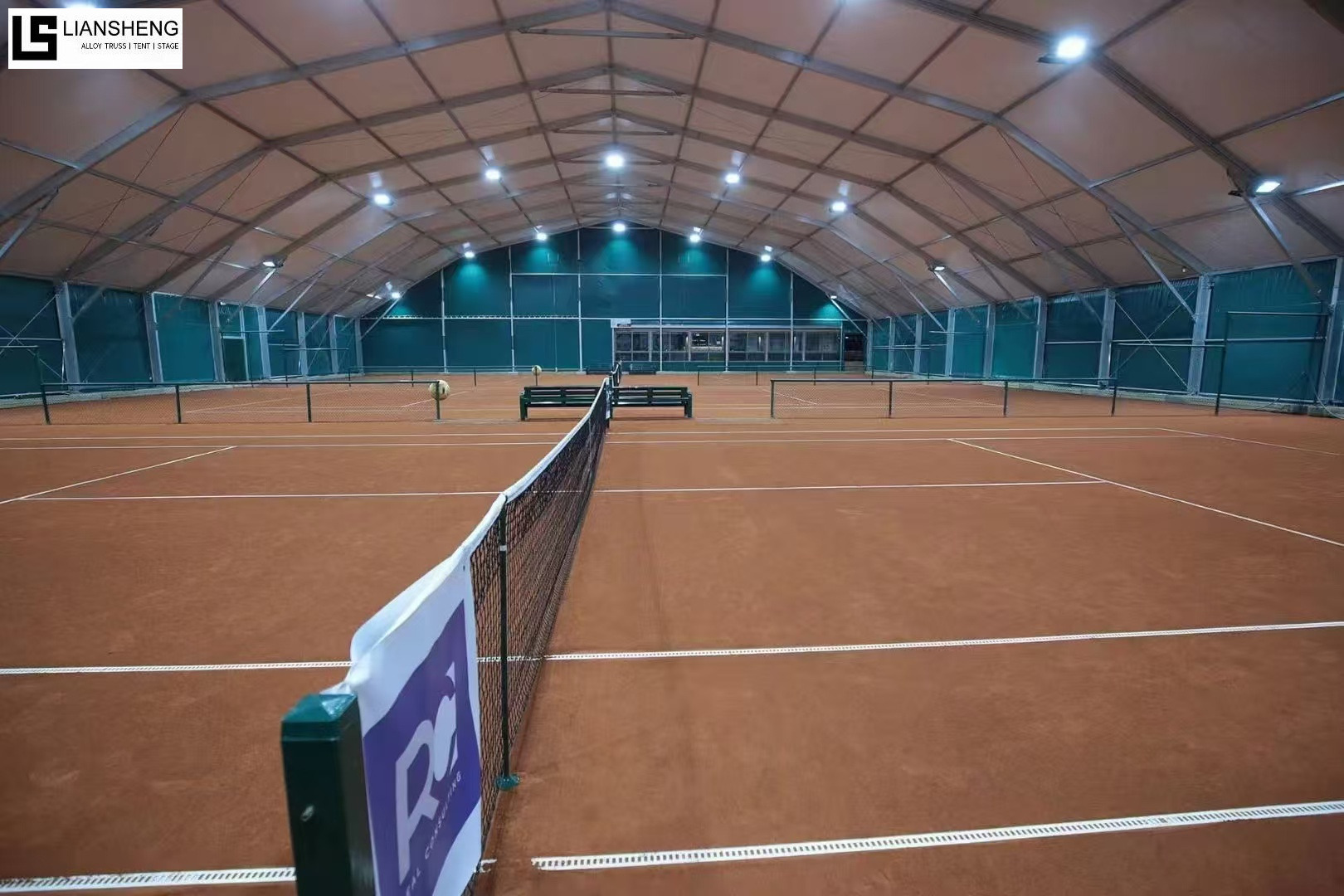 बड़े पैमाने के आयोजनों, स्टेडियमों, स्विमिंग पूल और प्रतियोगिताओं के लिए एल्यूमीनियम मिश्र धातु बहुभुज खेल तम्बू