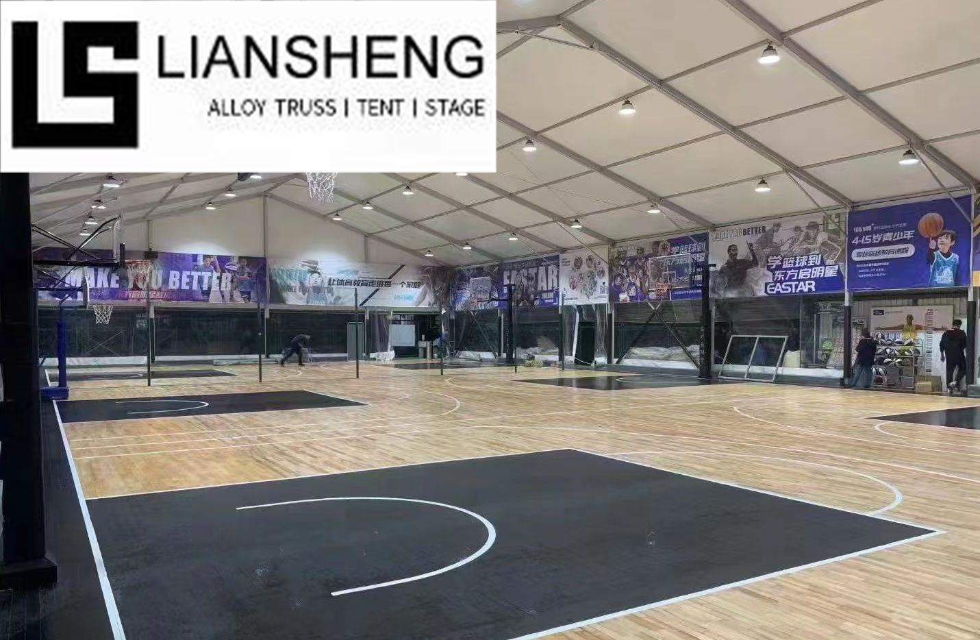 सुपर-बड़े स्पोर्ट्स इवेंट टेंट, आसानी से स्थापित और चलने योग्य, उच्च अनुकूलन विकल्पों के साथ, विभिन्न गतिविधियों के लिए उपयुक्त