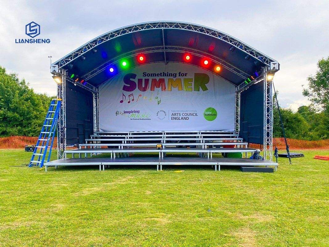 बिक्री के लिए एल्यूमिनियम स्पिगोट ट्रस स्टेज लाइटिंग लाइव शो स्टेज ट्रस डिस्प्ले